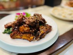 -鑫淼餐饮娱乐中心(江东街店)