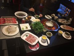 -小天鹅火锅·一线江景洪鼎旗舰店(洪崖洞店)