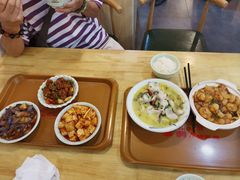 酸菜鱼-泰润8号饭堂(闻喜路店)