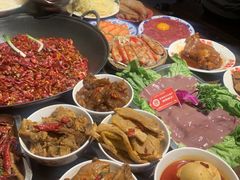 -萍姐火锅·公路夜市(武汉首店)