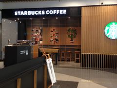 -星巴克(六合路店)