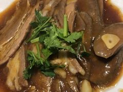 扒口条-回香楼大连新派清真菜