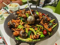 招牌田螺鸡-漓江又一軒·广西菜·桂林米粉(梅林店)