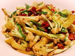 -费大厨辣椒炒肉(万家丽一店)