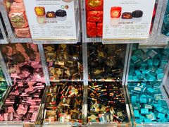 零售区-VENCHI 闻绮(北京汉光店)