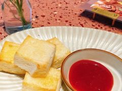 吐司配手工杂梅果酱-La Terre乐田(万象城店)