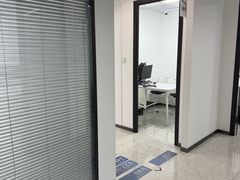 -新航道雅思托福·留学·考研培训(人民广场校区)