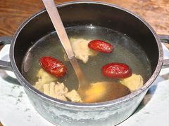 餐前鸡汤-魁盛居百年鲁菜馆(县西巷店)