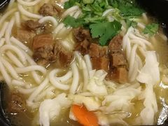 -鑫花溪牛肉米粉(凤凰街创始总店)