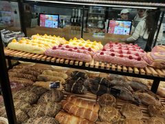 -焙丽拾光(麦凯乐直营店)