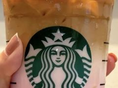 樱花燕麦玛奇朵-星巴克臻选(嘉兴海宁银泰城店)