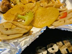 -何师烧烤Pro ·江湖川菜·小龙虾·精酿(太古里旗舰店)
