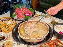 -土连锅·现熬养生汤锅(梁家巷店)