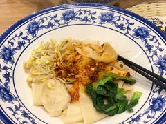 -陕味食族油泼面·小炒盖码面(双榆树店)