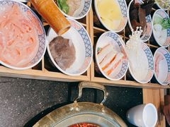 -周小明火锅(黑金冠社区店)