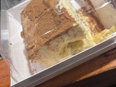 -禾沐·轻食·面包·咖啡