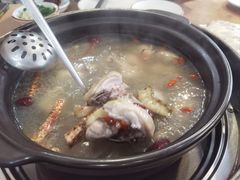 -濠轩阁特色生蚝火锅(水湾路店)