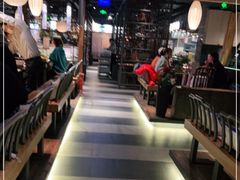 大堂-湊湊火锅·茶憩(杭州湖滨银泰in77店)