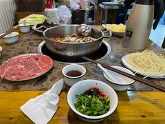 -乳仔牛牦牛汤锅 烤羊排(松潘古城店)
