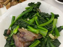 腊肉炒芥兰-新享乐海鲜(翠华路店)