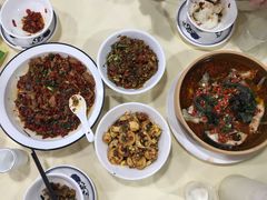 -笨罗卜浏阳菜馆(太平街店)