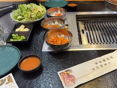 -臻牛烤肉