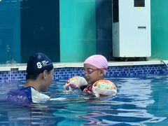 -Swim斯卫姆国际儿童游泳中心(红博中央公园店)