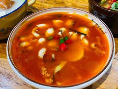 -老滇山寨•云南特色菜•地方菜•民族风情歌舞表演(金碧店)