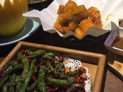 -塔里木新疆饭店(新北万达店)