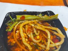 -独食火锅·半米屋台(直营总店)