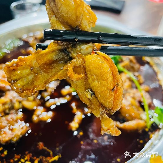 李记苍蝇馆子·牛蛙·龙虾·香辣蟹(大行宫店)