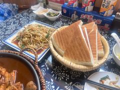 -八两八金·莱芜特色炒鸡(市南漳浦路店)