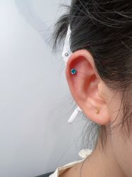 -艺耳美专业穿耳洞打耳洞穿孔