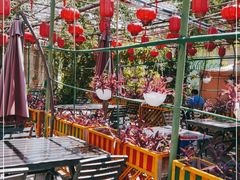 -吐哈石油大厦六鼎毡房民族特色餐厅