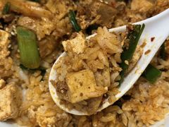 -李与白包子铺(桐梓林店)