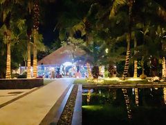 -三亚湾海居铂尔曼度假酒店