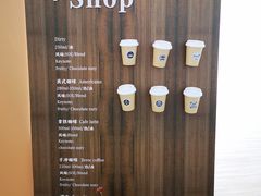 -奔驰北京极光星徽(四元桥店)