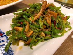 青椒炒毛肚-小菜园新徽菜(合肥滨湖世纪金源店)