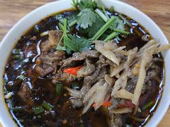 -内江牛肉面回香餐饮(晨辉东路店)