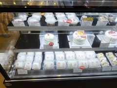 -红宝石·鲜奶小方·海派西点房(浦三店)