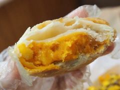 咸蛋黄流心酥饼装-肯德基(新塘乐购店)