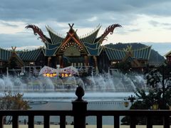 -七彩云南欢乐世界