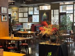 大堂-JINNS锦时 steak&pizza(浸信会礼拜堂旧址店)