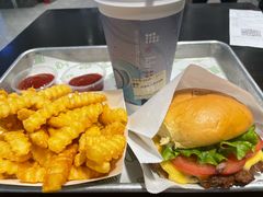 -麦当劳(物资学院店)