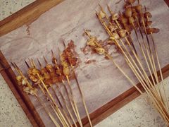 焦香牛油-白仁仔· 活烤海鲜 宵夜(豫园店)