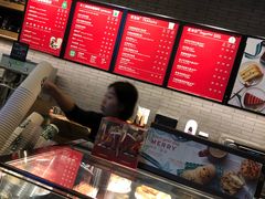 -星巴克臻选(济南万达店)