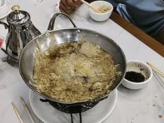 -一口猪海鲜浑锅·东北家常菜