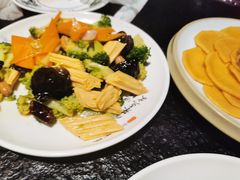 -老北京胡同味道二荤铺(酒仙桥店)