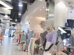 -兴旺欧韩城(上海兴旺国际服饰城店)