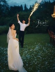 -雅云婚纱摄影工作室旗舰店